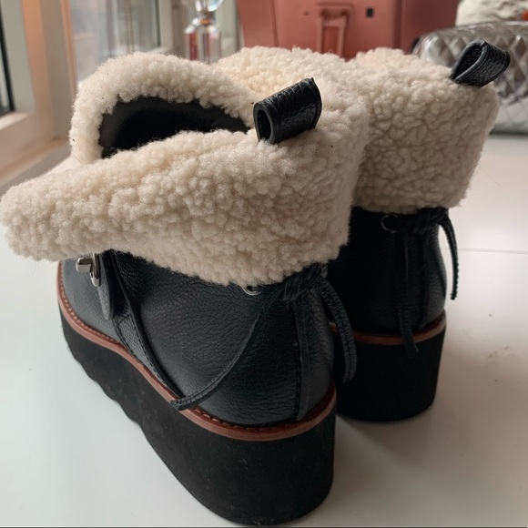 Coach shearling winter boots 38.5 - Picture 4 of 4
